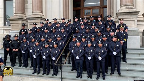 Jersey City Police Department grows to 945 police officers with 50 new ...