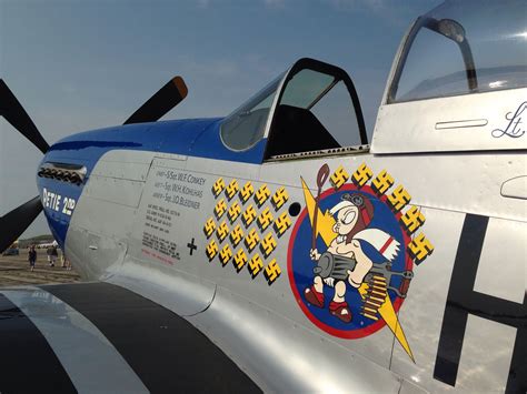 P-51 Petie 2nd Thunder Over Michigan | Nose art, Aircraft art, Airplane ...