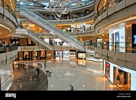 IFC mall Pudong Shanghai China Stock Photo - Alamy