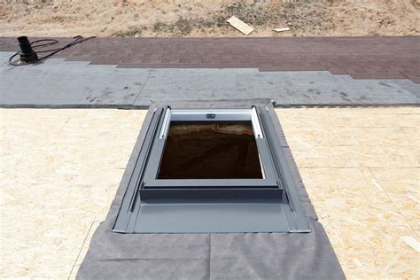 An Introduction to Roof Skylight Types, Styles & Leak Concerns - IKO