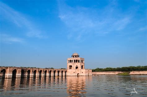 Hiran Minar | Hiran Minar; Urdu: ہرن مینار (Minaret of Antel… | Flickr