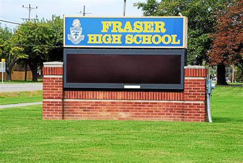 Fraser High School student arrested after having handgun in school – Macomb Daily