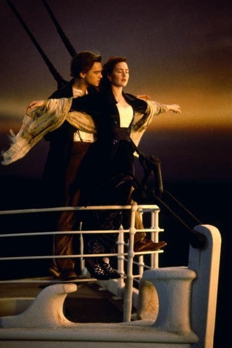 Titanic - Kate Winslet & Leonardo diCaprio - Titanic Photo (15307257) - Fanpop