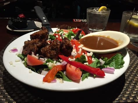 TUNXIS GRILL - CLOSED - 26 Photos & 43 Reviews - 2095 Berlin Tpke ...