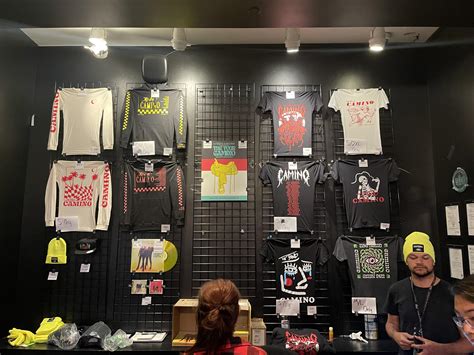 Tour Merch : r/TheBandCAMINO