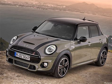 Mini Cooper S 5 door 2019 MAJ du design, technologie et des moteurs