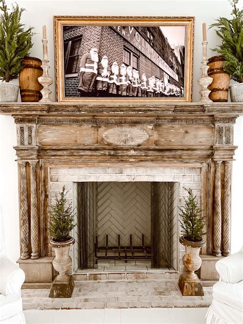 Simple Winter Fireplace Mantel - Deb and Danelle