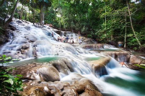 Cross Jamaica Tours » Dunn’s River Falls – St. Ann