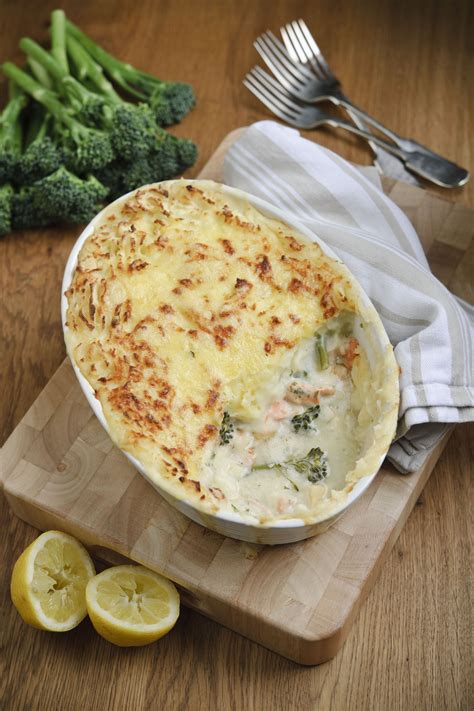 With creamy, smooth potatoes this pie is a delight from start to seafoody finish. Dinner Party ...