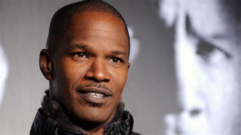 Showtime Orders Jamie Foxx Comedy WHITE FAMOUS To Pilot | SEAT42F