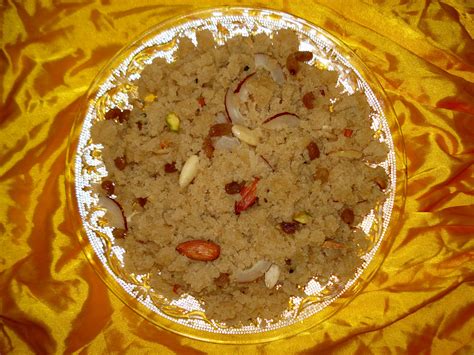 Cuisine of Karachi: Suji Ka Halwa Punjabi Style سوجی کا حلوہ پنجابی ان ...