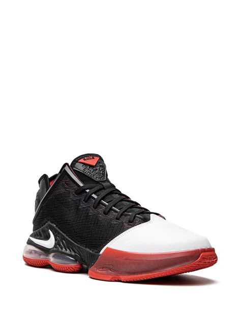 Nike LeBron 19 Low Sneakers | Black | FARFETCH BG