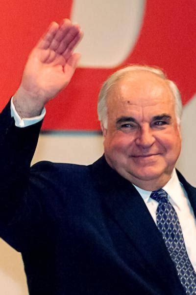 Helmut Kohl Biography