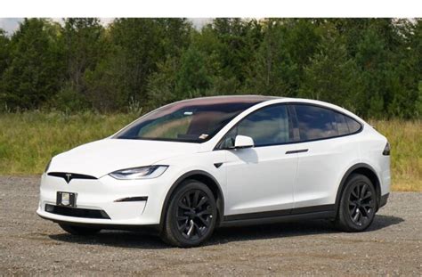 2023 Tesla Model X AWD Specs and Features | U.S. News