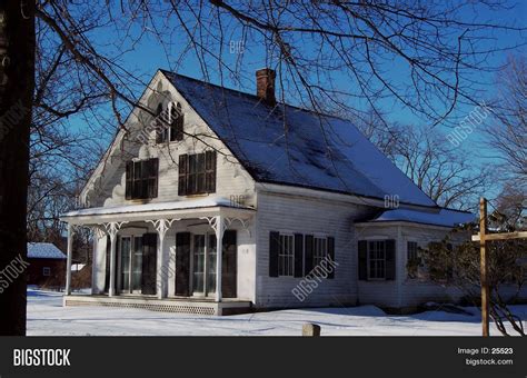 Victorian House Snow Image & Photo | Bigstock