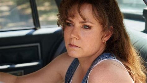 Netflix's 'Hillbilly Elegy' Review: Glenn Close's Mamaw makes dull adaptation of memoir a worthy ...