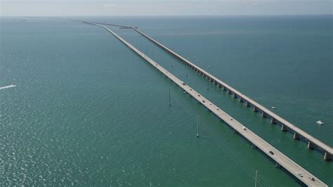 5K aerial video of the Seven Mile Bridge, Marathon, Florida Aerial Stock Footage AX0026_015