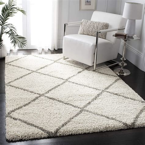 Diamond Trellis Ivory/Grey Soft Plush Area Rug 2-inch Thick – Ashley ...