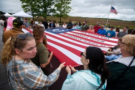 20,000 National war memorial Stock Pictures, Editorial Images and Stock ...