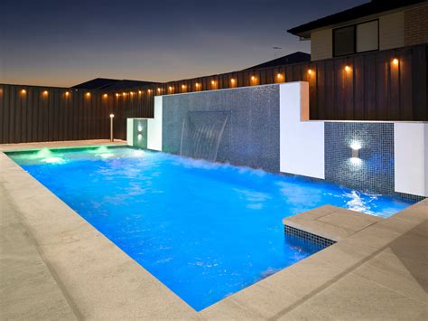 Family Pools | Queensland Family Pools & Spas