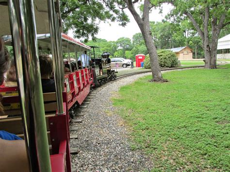 Eddie's Rail Fan Page: Riding aboard the San Antonio Zoo Train. San ...