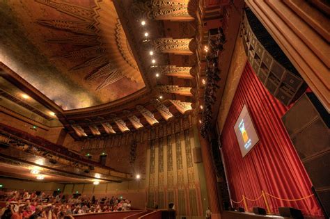 Los Angeles Theatres: Wiltern Theatre: auditorium