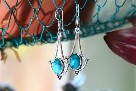 TURQUOISE DANGLE EARRINGS - Vintage style Earrings - Silver Plated ...