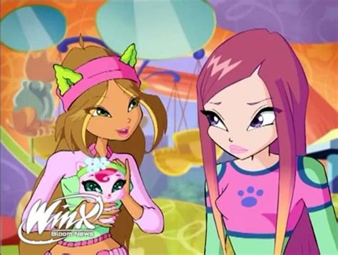 Flora and Roxy 🌸 winx club | Winx club, Bloom winx club, Cartoon