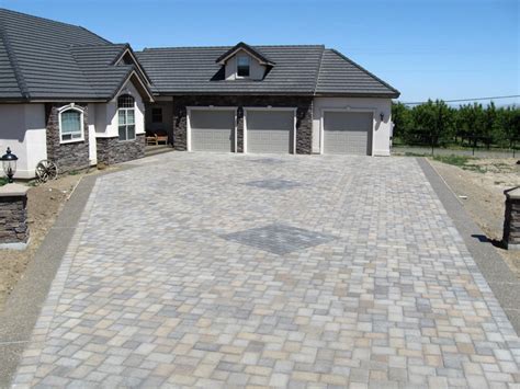 Hardscape Driveways - All Seasons Contracting