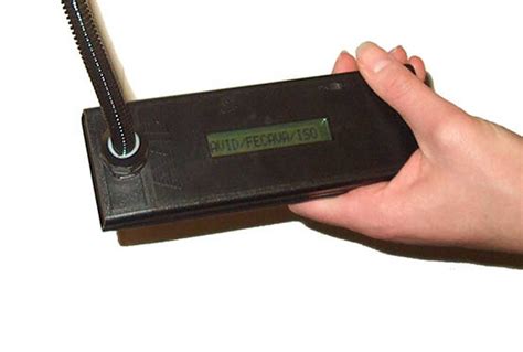 AVID WandReader | Pet MicroChip Scanner / Reader with long arm extension