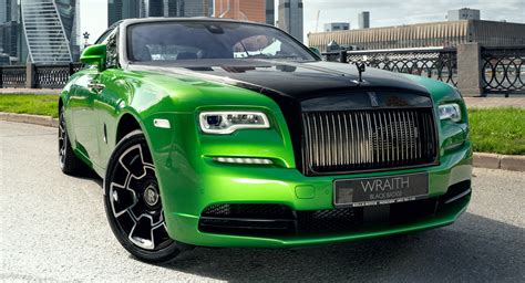 Rolls-Royce Wraith Black & Bright Collection Pays Tribute To Moscow ...