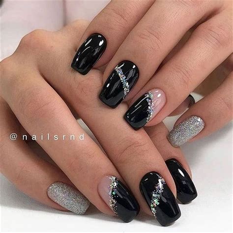 26 Elegant Black Nails Ideas - Aray Blog For Chic Women | Stylish nails ...