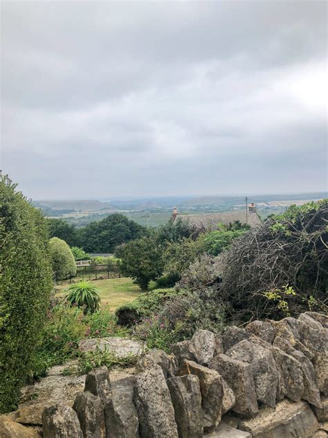 Corfe Castle 4 Day Itinerary | With Walk Routes | Wunderhead Travel Blog