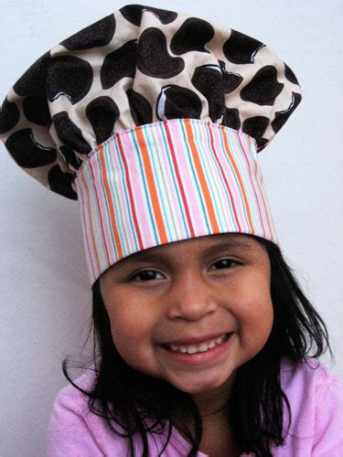 How to make a child's chef hat | Skip To My Lou