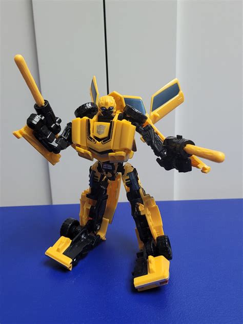 Descubrir 54+ imagen bumblebee camaro old - Abzlocal.mx