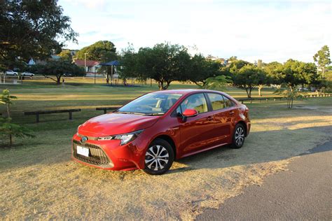 2020 Toyota Corolla Ascent Sport Hybrid sedan review | CarExpert