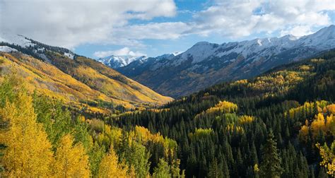 Ultra-high-res photo of Red Mountain Pass in Colorado - VAST