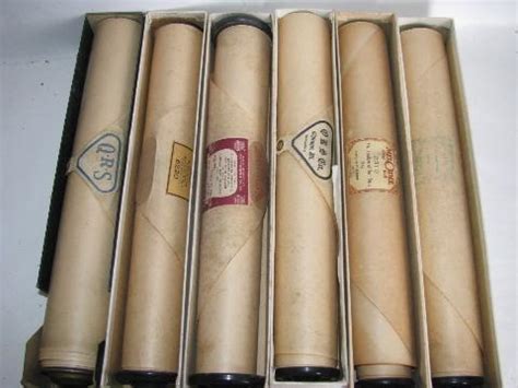 estate lot 30 unsorted antique vintage player piano music rolls