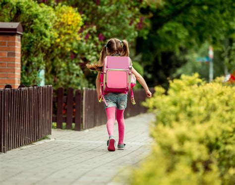 Why parents aren’t letting their kids walk to school alone… – 3AW