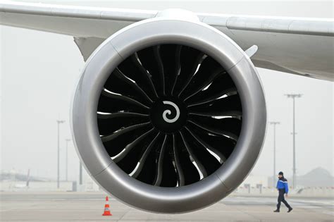 Understanding the 3 Types of Airplane Engines - Turbojet, Turboprop and ...