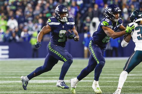 Seattle Seahawks RB Kenneth Walker Shines in Comeback Win vs ...