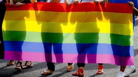 La historia de la bandera arcoíris, símbolo del orgullo gay