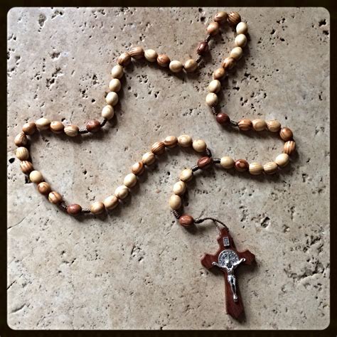 The Holy Rosary | FreeTruth.ca