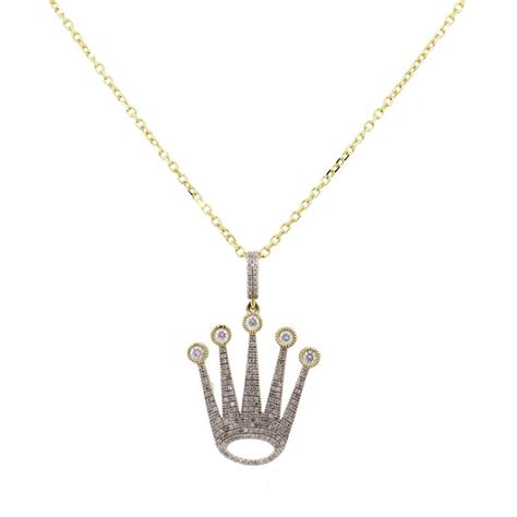 Diamond Crown Pendant Necklace For Sale at 1stDibs