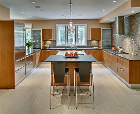 U shaped kitchen layouts with island | Hawk Haven
