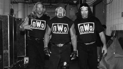 Hulk Hogan’s Legendary NWO Teammate Being on Life Support Stuns WWE Fans as Wrestling World ...