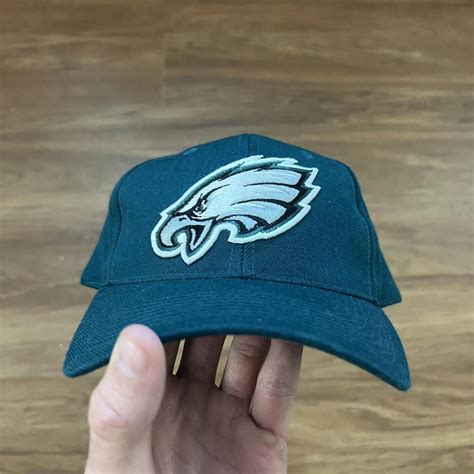 VINTAGE Philadelphia Eagles Snapback Hat. Green... - Depop