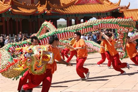 Chinese New Year Traditions to Manifest Good Fortune – Guardian Liberty ...