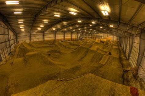 9 Great North American Indoor MTB Parks to Mix Up Your Wintertime ...