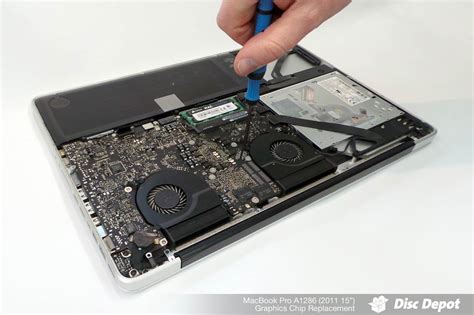 A1286 logic board repair - payamela